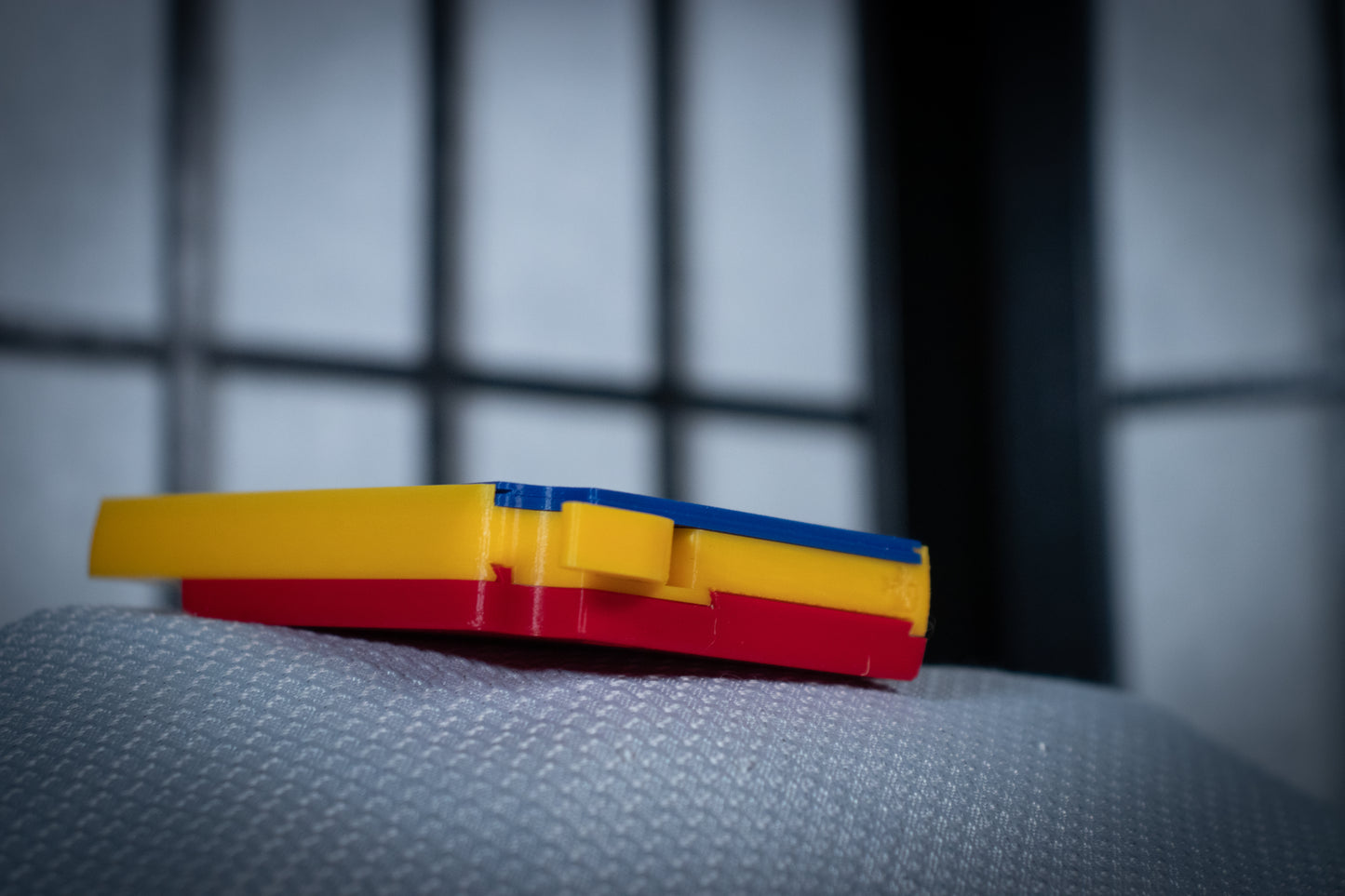 Modular Pop Up Credit Card Wallet - Geometric Label